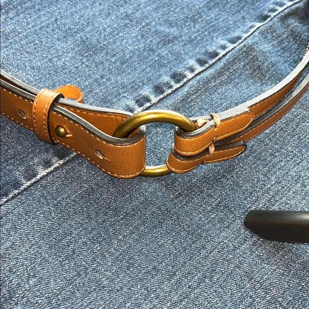 Classic‎ Tan Leather Belt